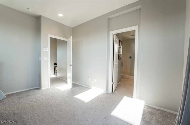 Building Photo - 1115 E Sunset Rd