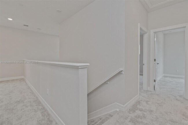 Building Photo - 4443 Providence Wy