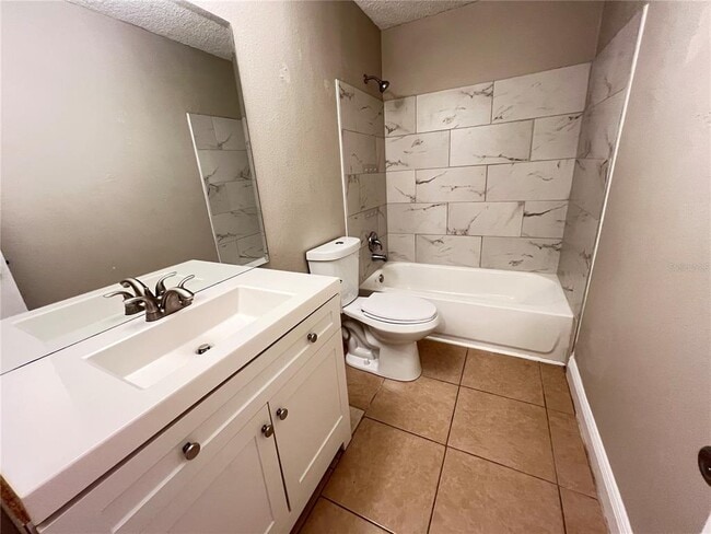 Building Photo - 2000 NW 43rd St