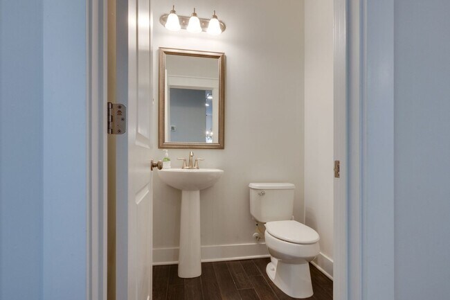 Building Photo - Beautiful Home in Lawton Station!