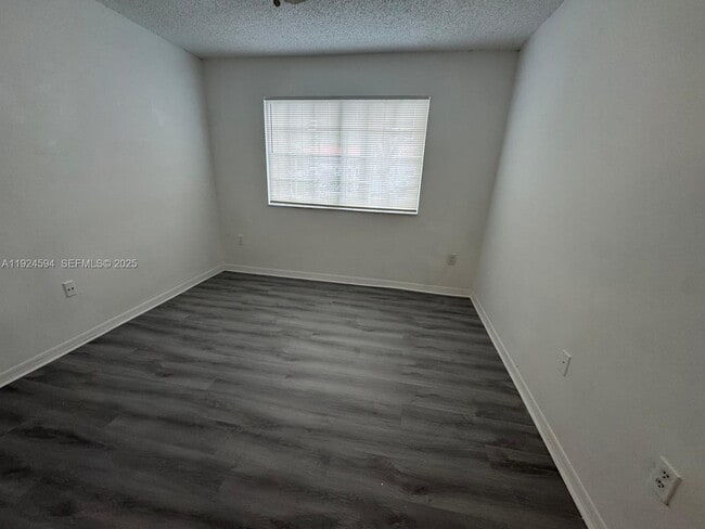 Building Photo - 8965 Okeechobee Blvd