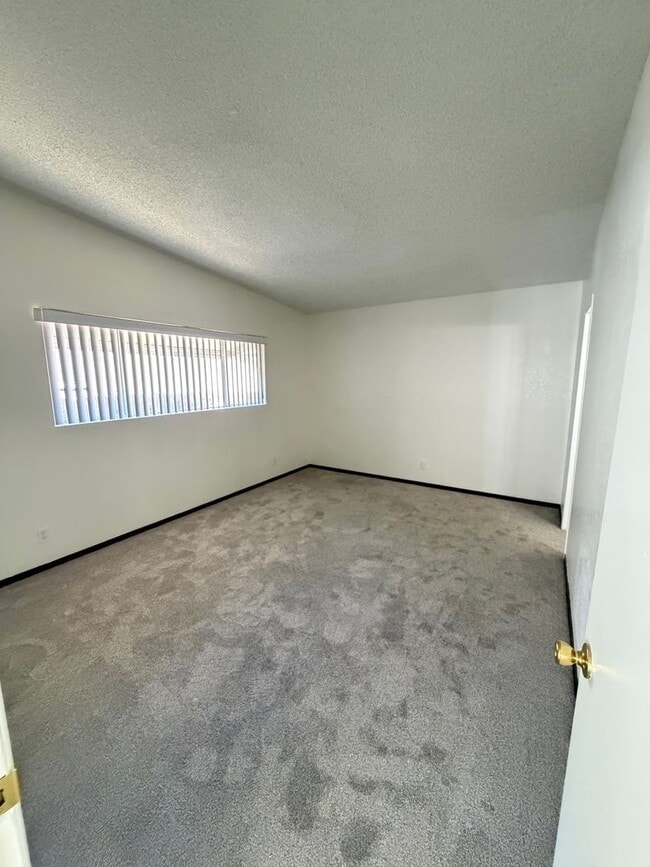 Building Photo - 3BR/2BA House in Rolando Village with 2 car garage, new paint and new carpet & flooring, Availabl...