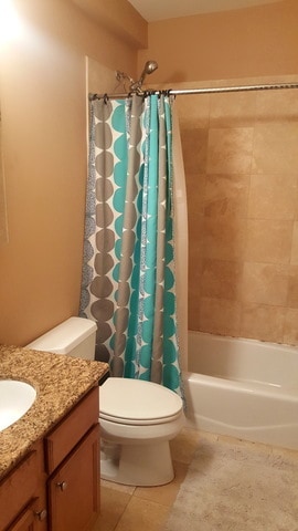 Building Photo - 5150 N Avers Ave