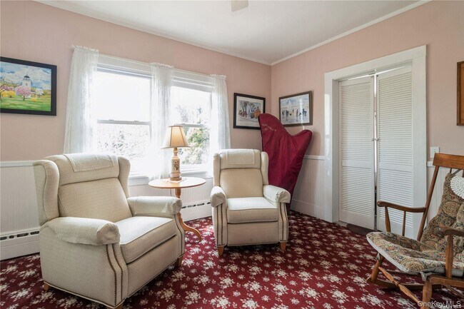 Building Photo - 695 Rogers Rd