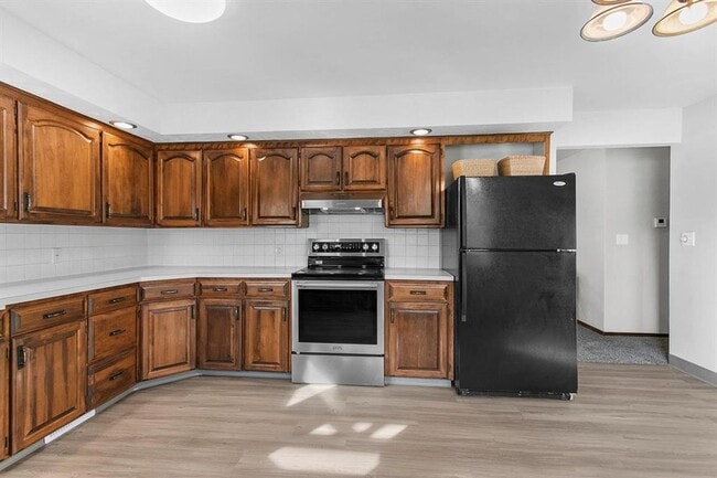 Building Photo - 1730 S Madison St