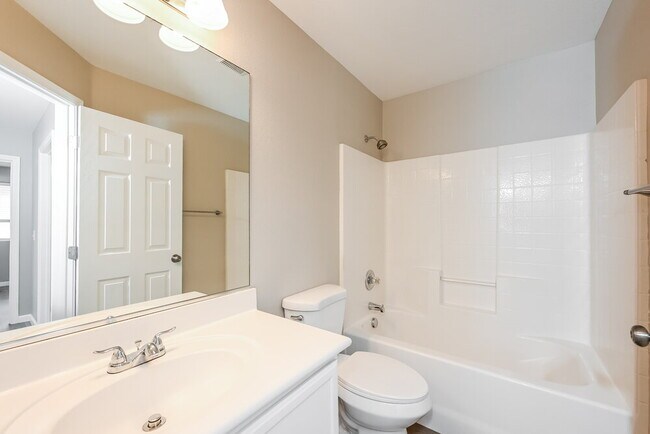 Building Photo - 10571 Alondra Peak St