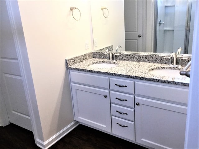 Building Photo - 222 Dogwood Cir