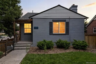 Building Photo - "Spacious 5-Bedroom Gem with Hardwood Floors & Cozy Fireplace in Denver's Heart!"