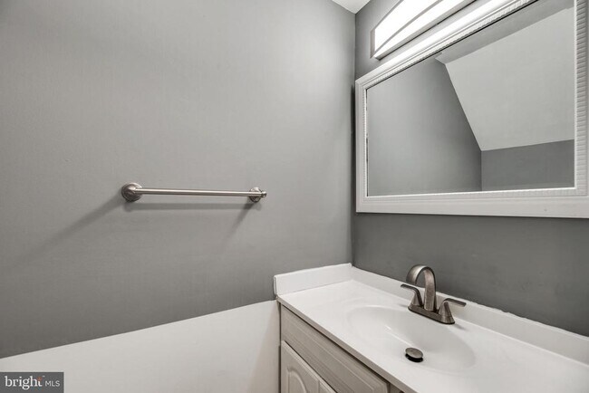 Building Photo - 1592 Lodge Pole Ct