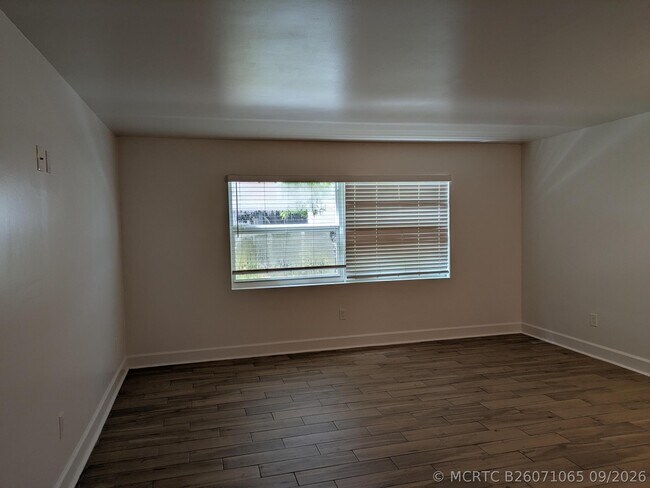 Building Photo - 8710 NW 35th St