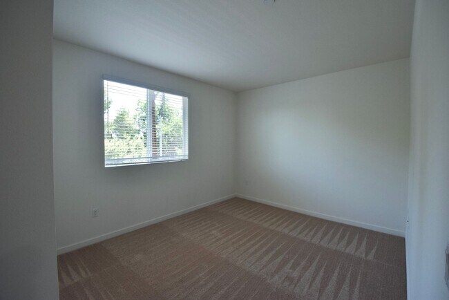 Building Photo - 7851 Ventura Canyon Ave