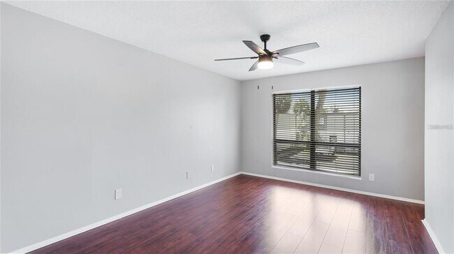 Building Photo - 4001 S Beneva Rd