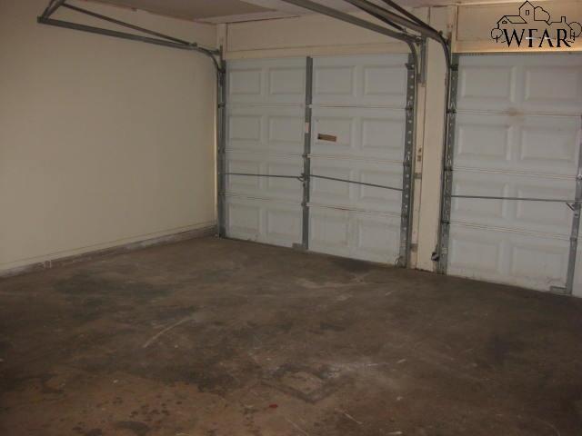 Building Photo - 11 Lackland Cir