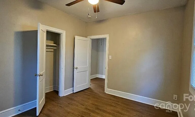 Building Photo - 2828 Bellhaven Cir