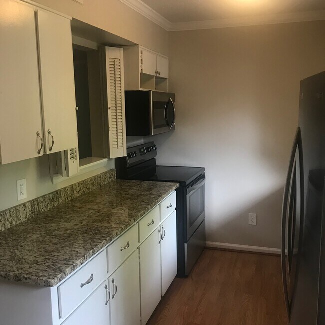 Building Photo - 3635 Maple Glenn Ln