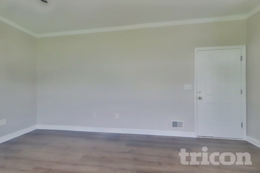 Building Photo - 2439 Richmond Way