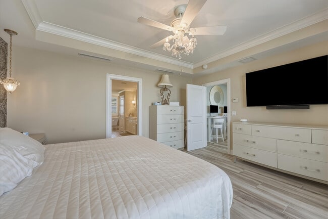 Building Photo - 9900 S Ocean Dr