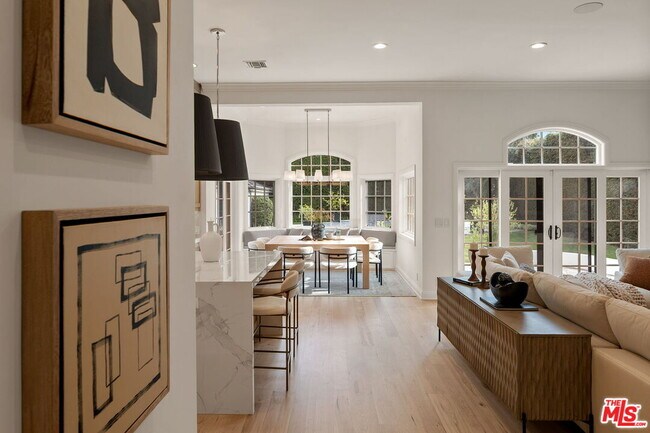 Building Photo - 280 Homewood Rd