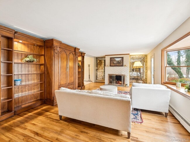 Building Photo - 5 Linda Ct