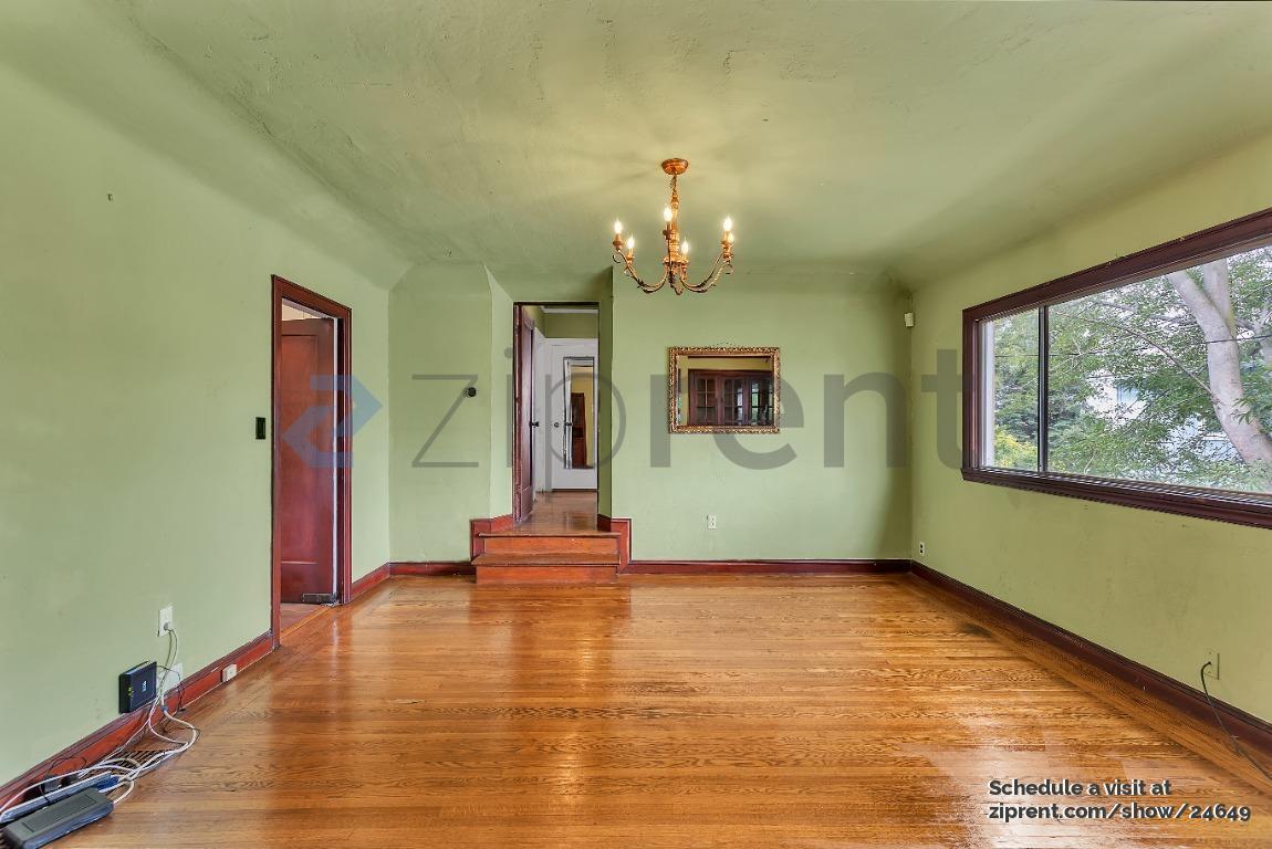 Building Photo - 1801 E 24th St