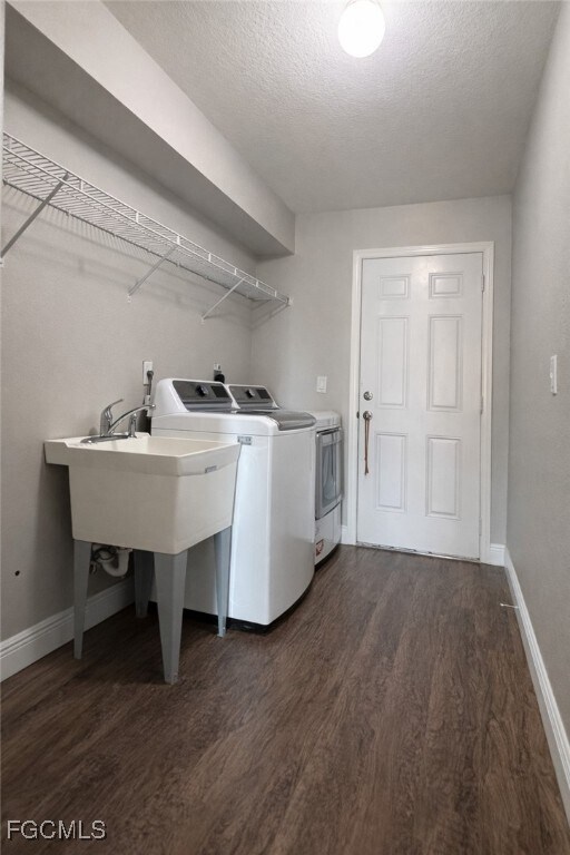 Building Photo - 1222 NE 40th Terrace