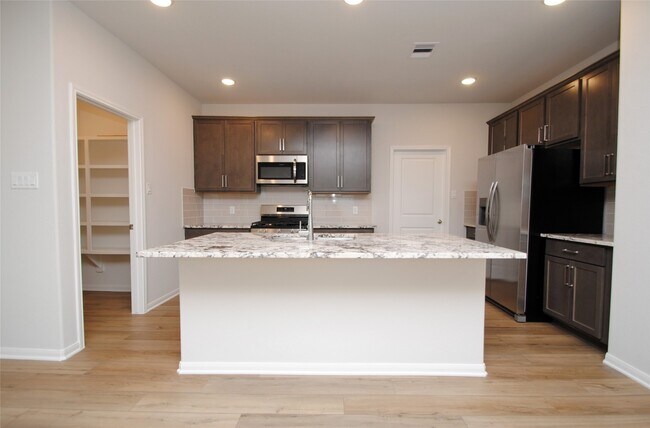 Building Photo - 2541 Allegretto Sea Dr