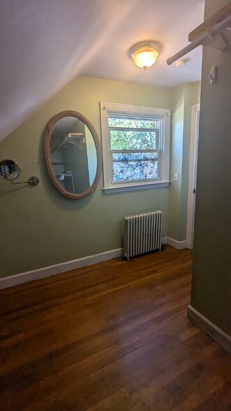 Building Photo - 60 Longue Vue Ave