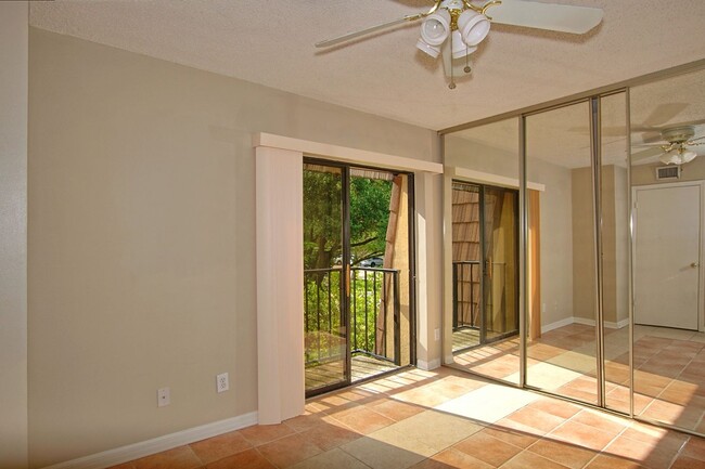 Building Photo - Middlebrook Pines Townhome