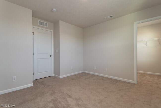 Building Photo - 578 Cherrywood Ln