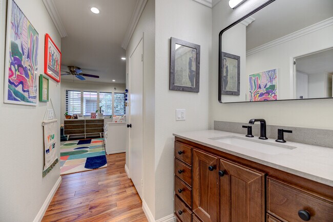 Building Photo - 8828 Pershing Dr