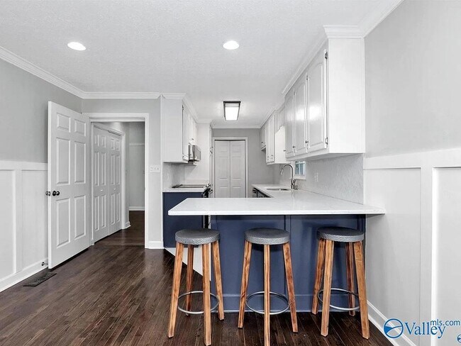 Building Photo - 16021 Oneal Rd