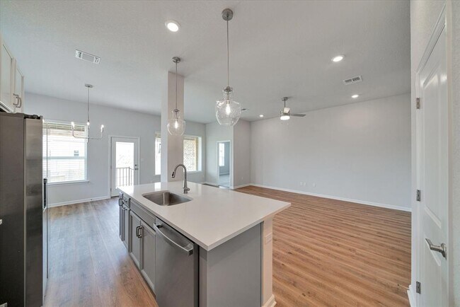 Building Photo - 147 Cibolo Crk Lp