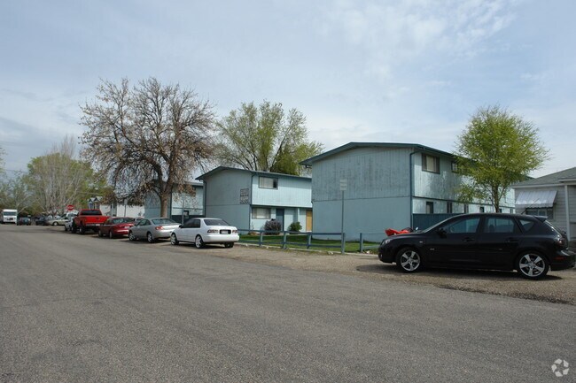 Building Photo - 1133 W Belmont St