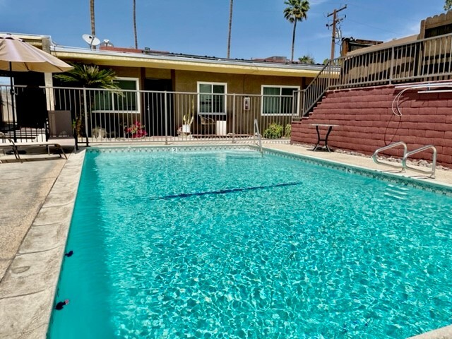 Primary Photo - Cathedral City Courtyard