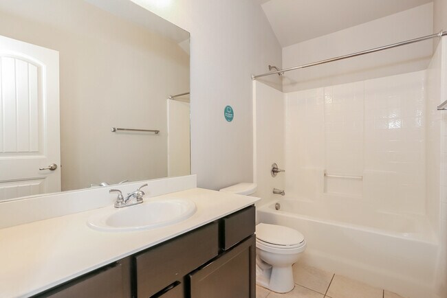 Building Photo - 9132 Abaco Way