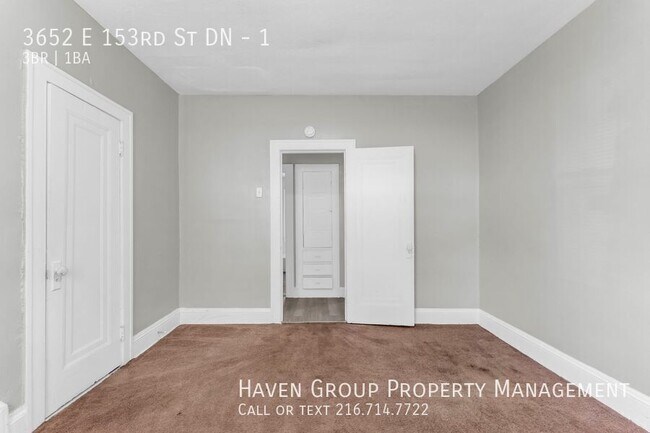 Building Photo - 3652 E 153rd St