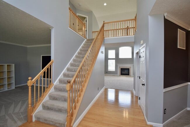 Building Photo - 5167 Elm Leaf Trail