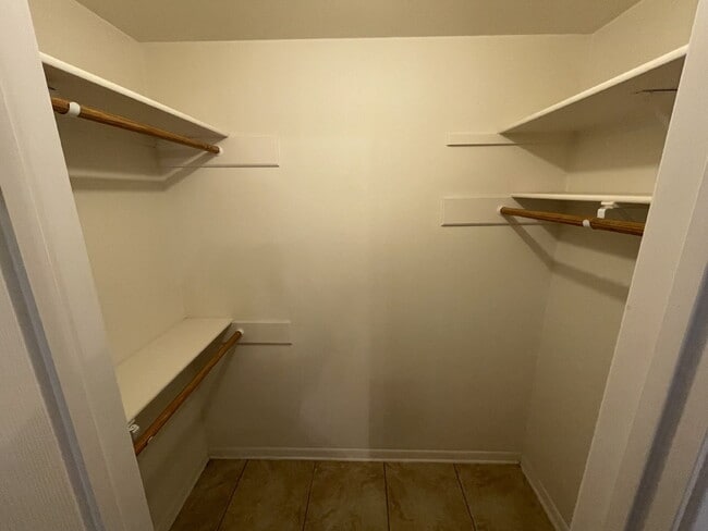 Building Photo - 2 Bed/1 Bath in Pleasanton, TX