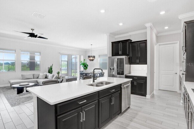 Building Photo - 31650 Cannon Rush Dr