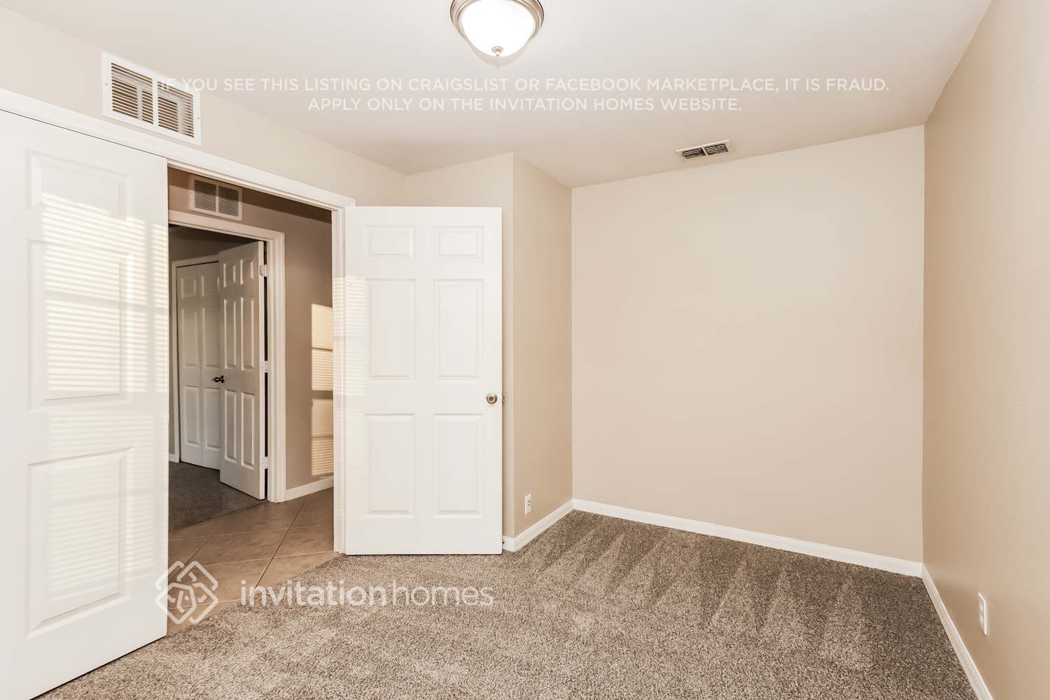 Building Photo - 2422 Joe Ave S