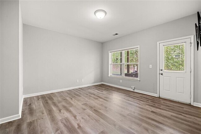 Building Photo - 3642 Gambrell Ln
