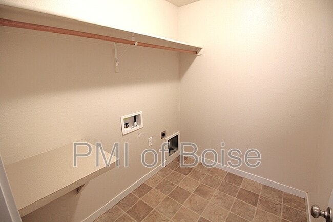 Building Photo - 3766 S Barletta Way