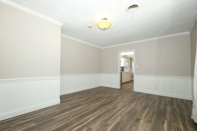 Building Photo - Spacious 4/2 in Maitland's English Estates!