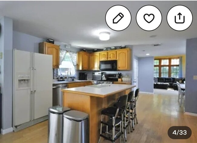 Building Photo - 167 Britton Cir