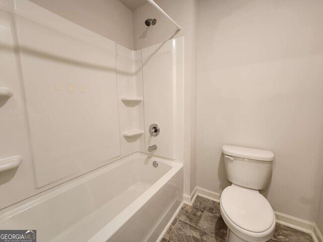 Building Photo - 4825 Layton Dr