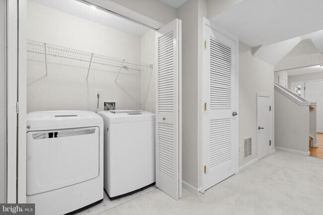 Building Photo - 13653 St Johns Wood Pl