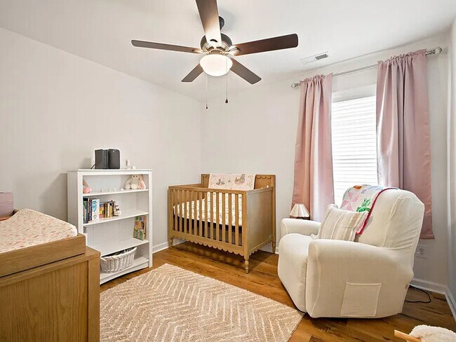 Building Photo - Lease OR Lease to Own