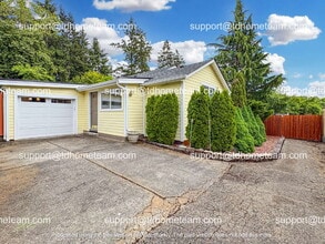 Building Photo - "Charming 2-Bed Gem in Renton with Granite Elegance – 620 sqft of Cozy Living!"