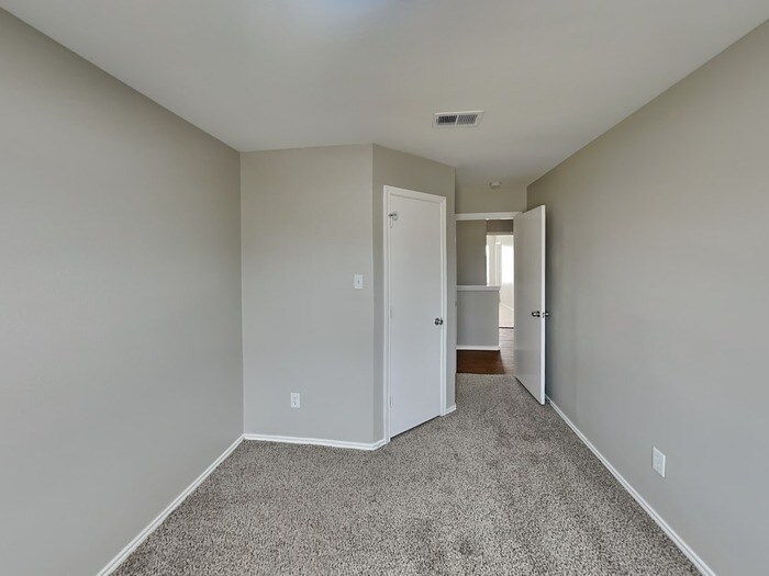 Building Photo - 3914 Ridge Canyon Rd