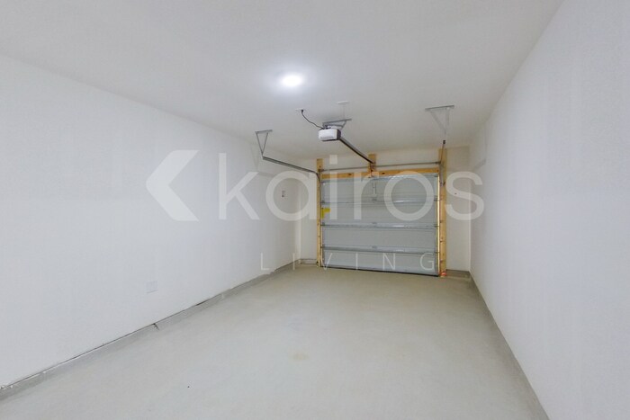Building Photo - 14244 Ruffian Ave